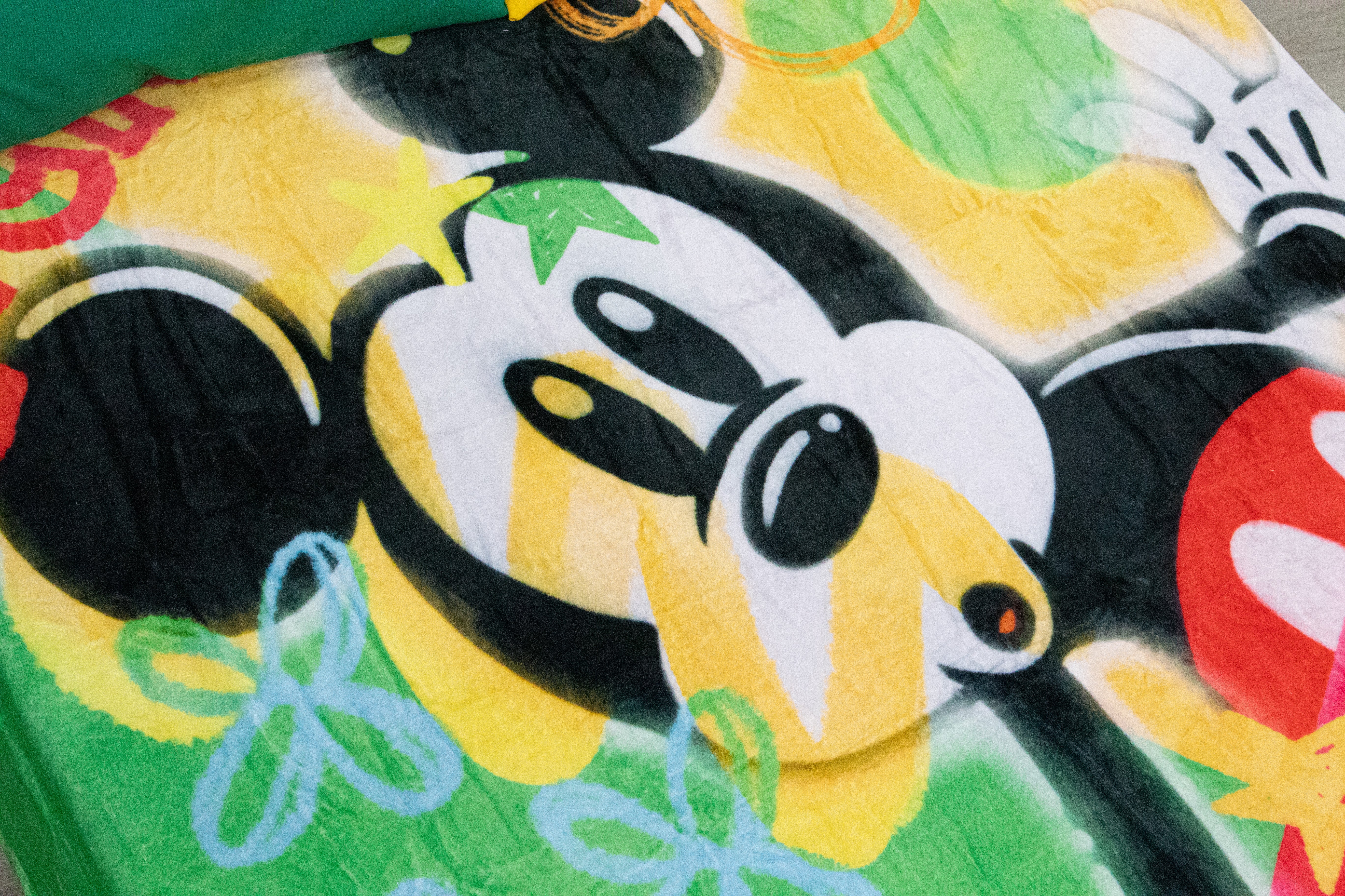 Cobertor Matrimonial Mickey Amarillo