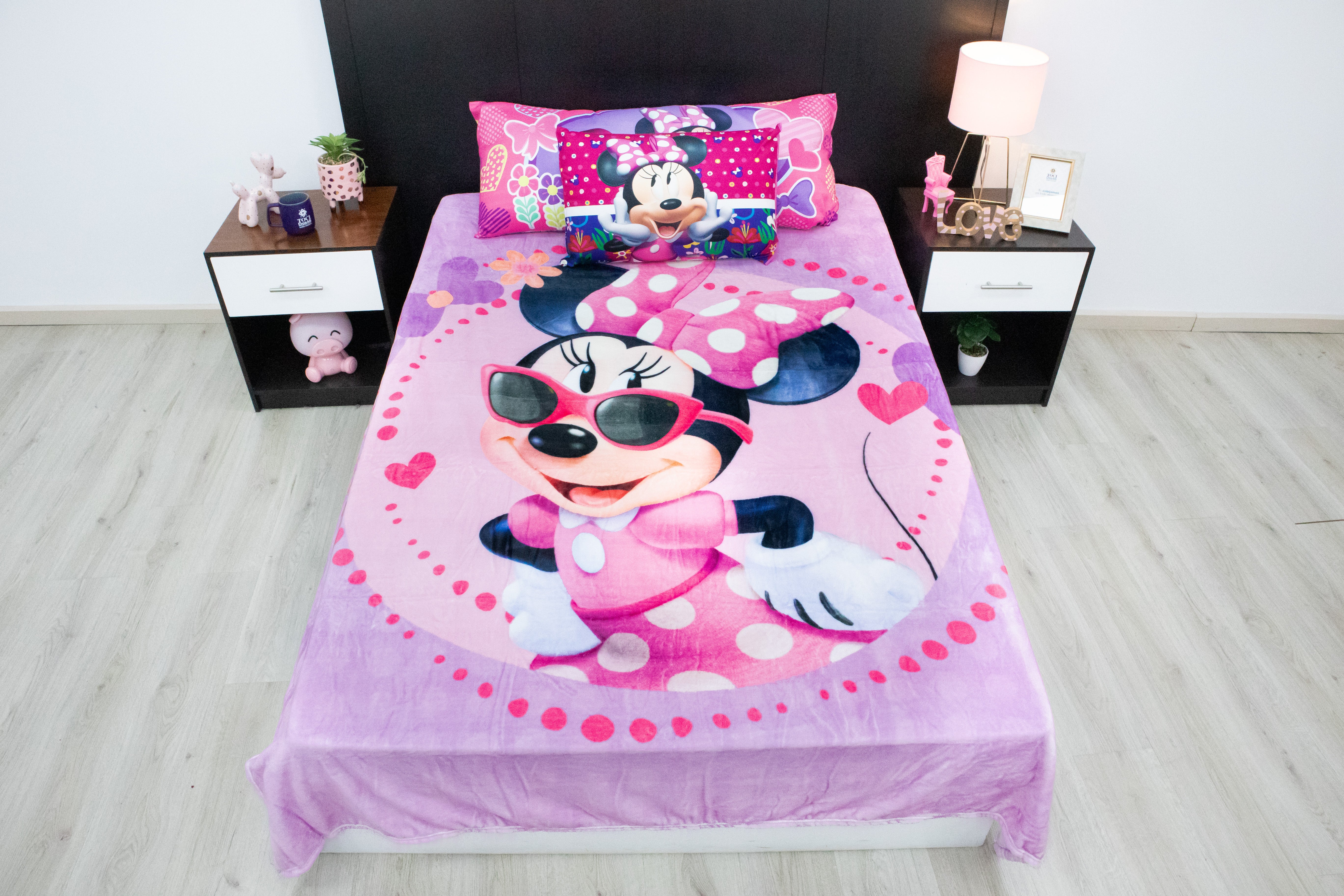 Cobertor Matrimonial Minnie Feliz Lila
