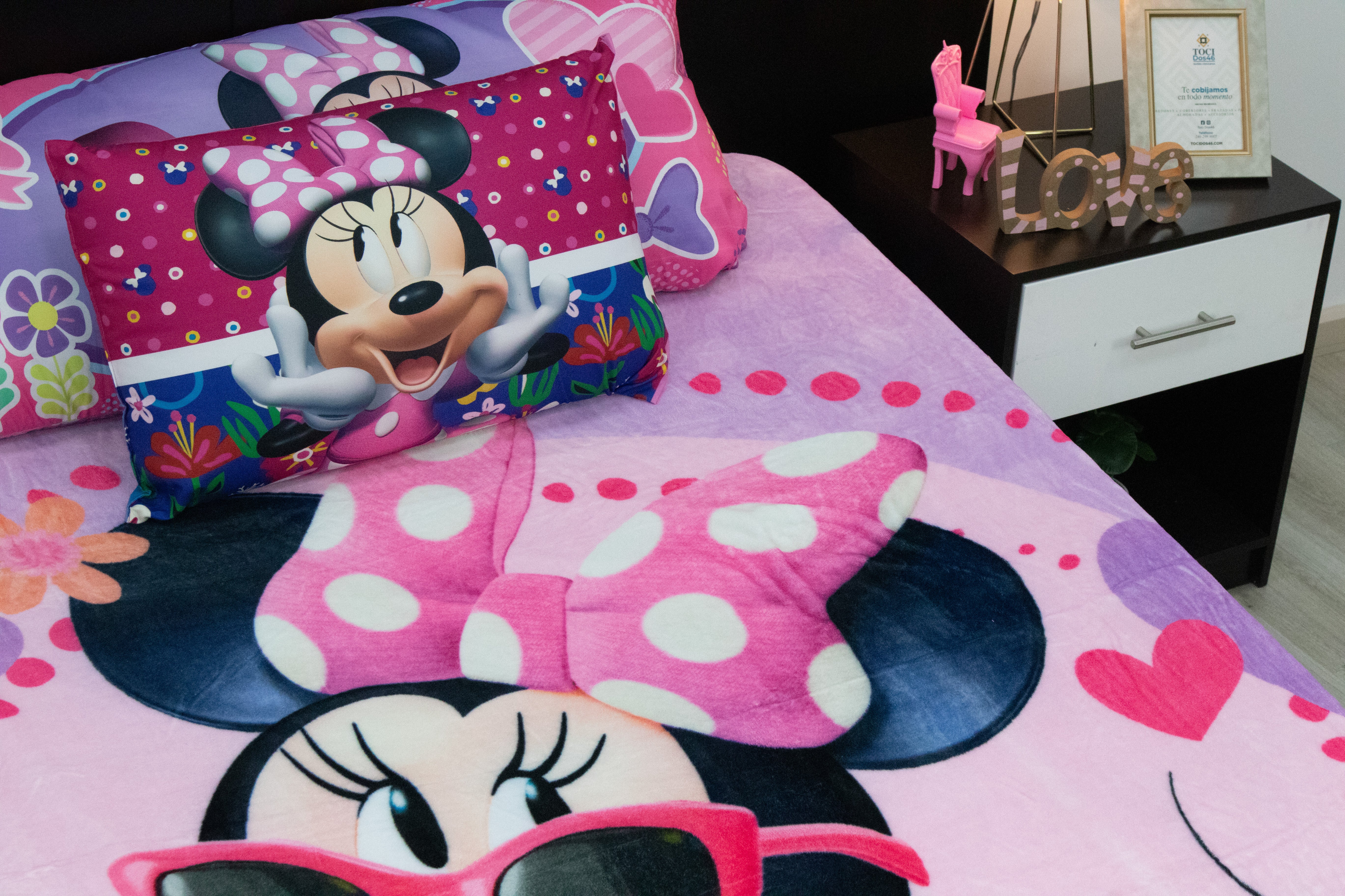 Cobertor Matrimonial Minnie Feliz Lila