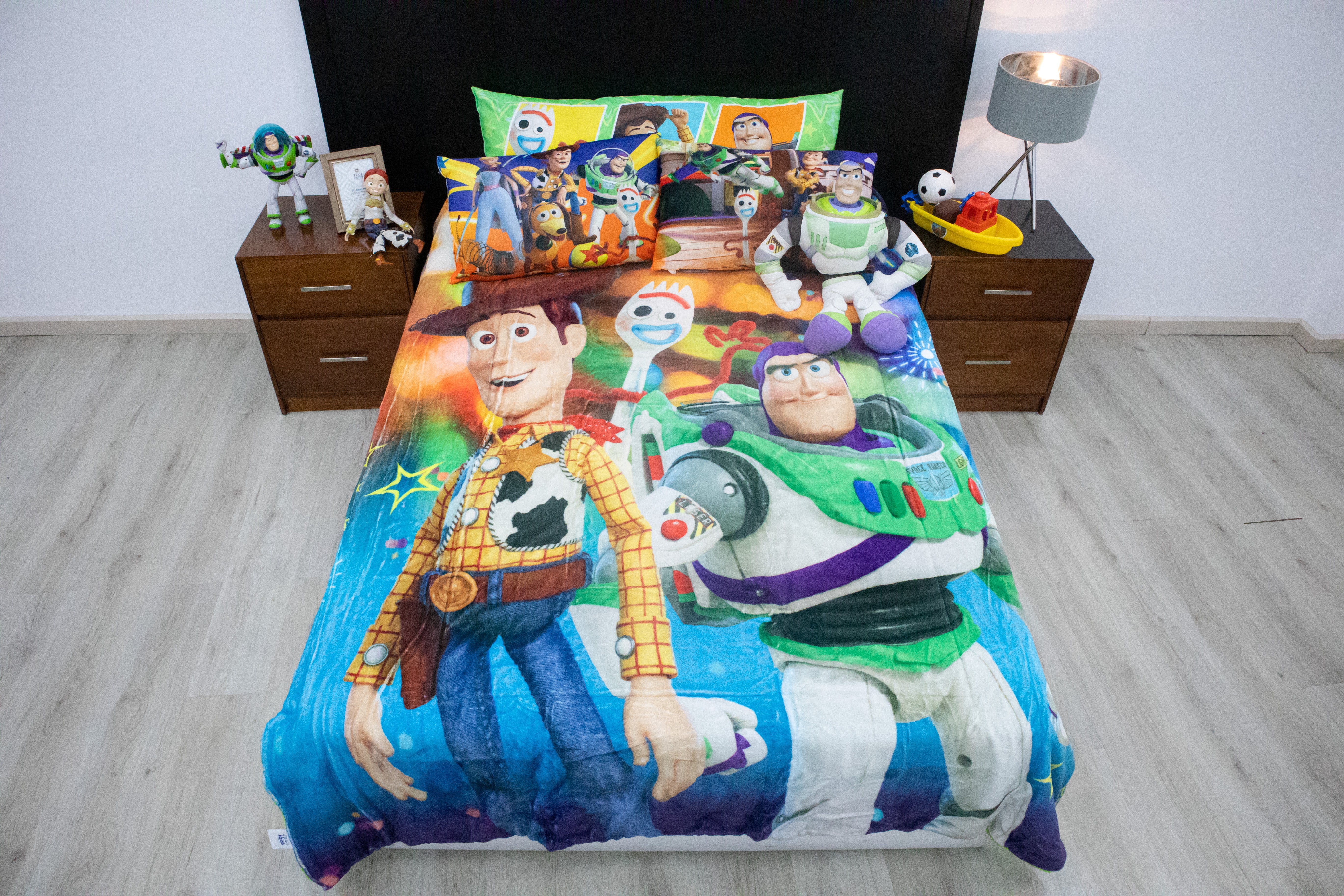 Cobertor Ligero Matrimonial Toy Story Equipo