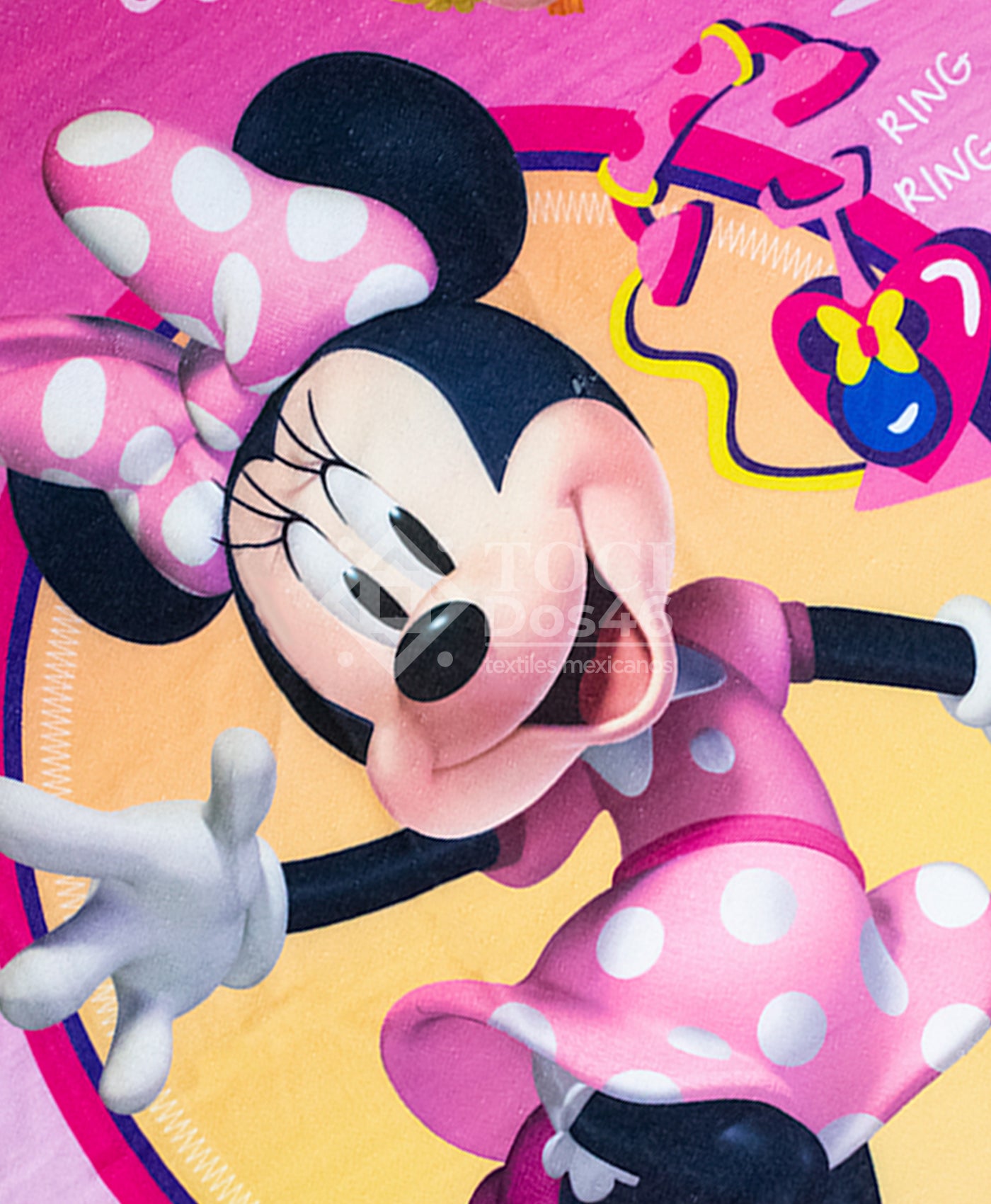 Toalla Jumbo Minnie Sorpresa